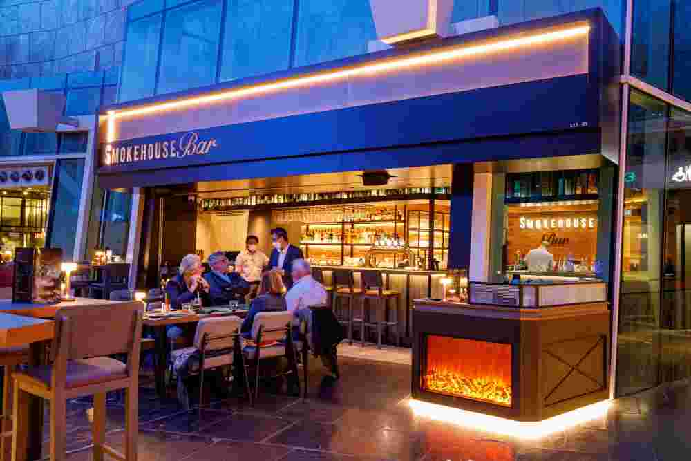 , Smokehouse Bar