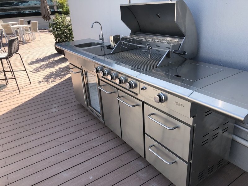 The Hive Lai Chi Kok, Lai Chi Kok Expansive 4,000 sq. ft. fully