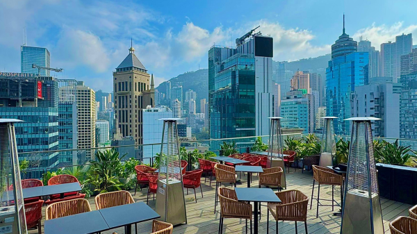 OMAROO Grill &amp;amp;amp;amp;amp;amp;amp; Rooftop Bar gallery image