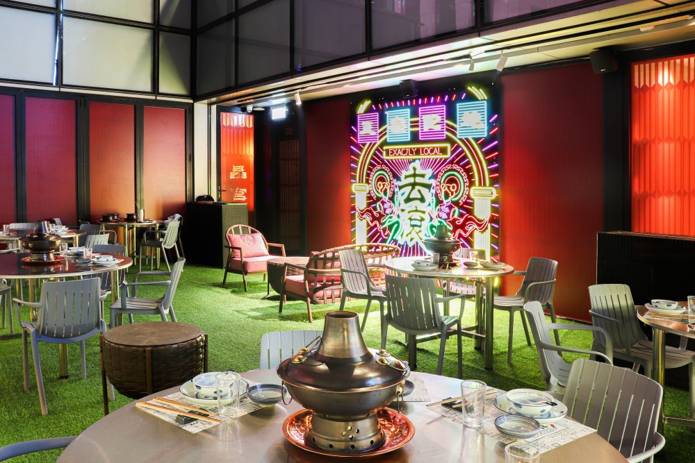 , A Smoking Affair / Sichuan Rouge