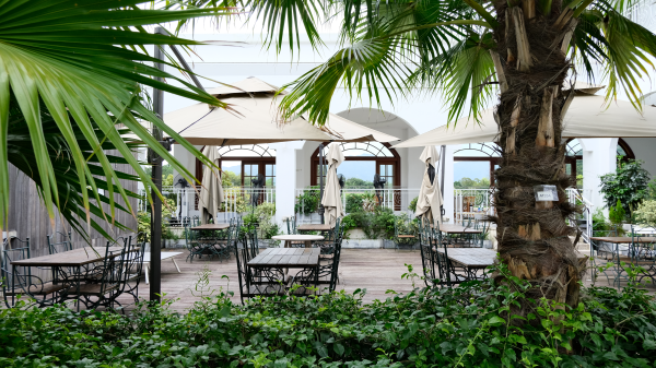 Billow Bar Seafood Bistro gallery image