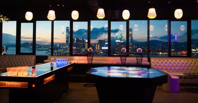 Throw, property-image