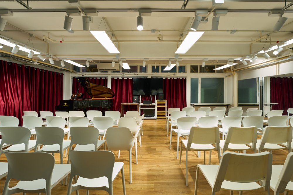 , Amazing Grace Music & Dance (SW) Studio Ltd