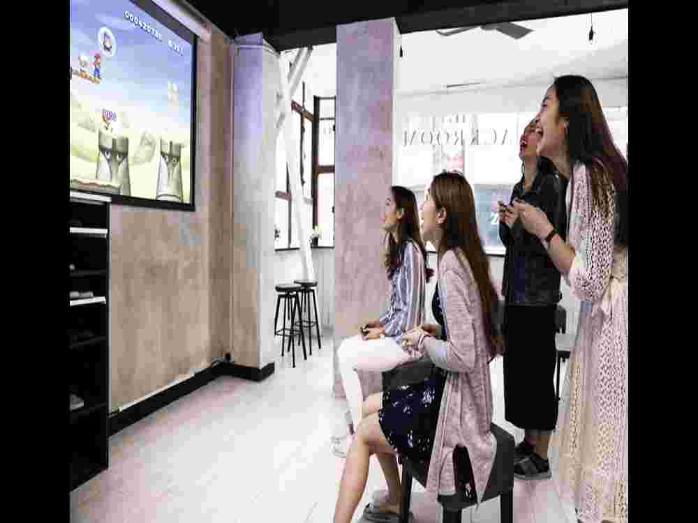 , Blackroom 2