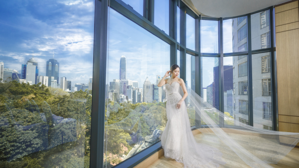 café bar on 8 gallery image