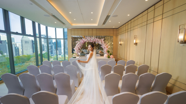 café bar on 8 gallery image