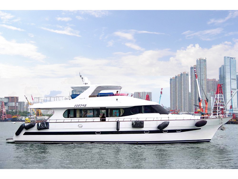 , Humble Tank 81 Luxury Yacht