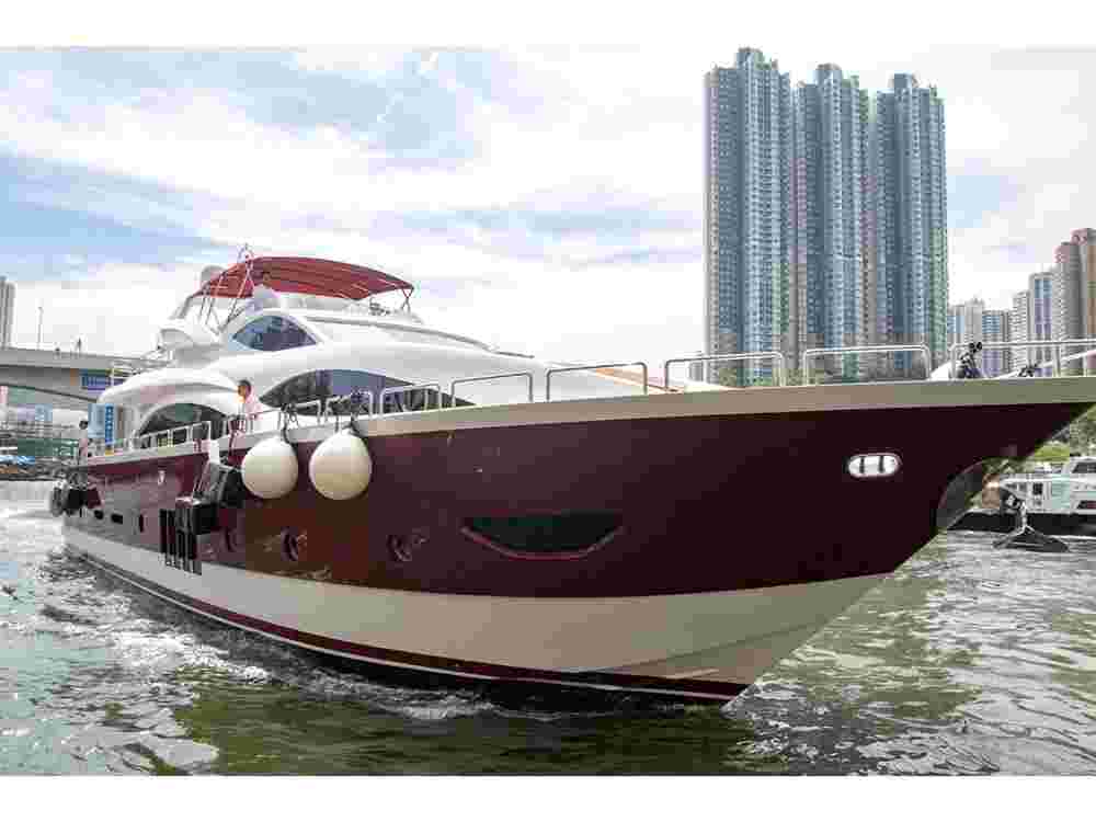 , Red Diamond Queen 92 Luxury Yacht