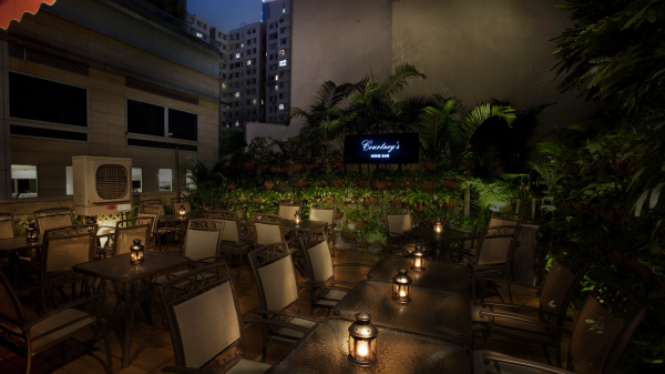Courtney's Wine Bar gallery image
