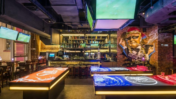 DK BAR & RESTAURANT gallery image