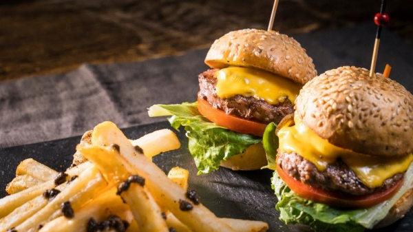 DK BAR & RESTAURANT gallery image