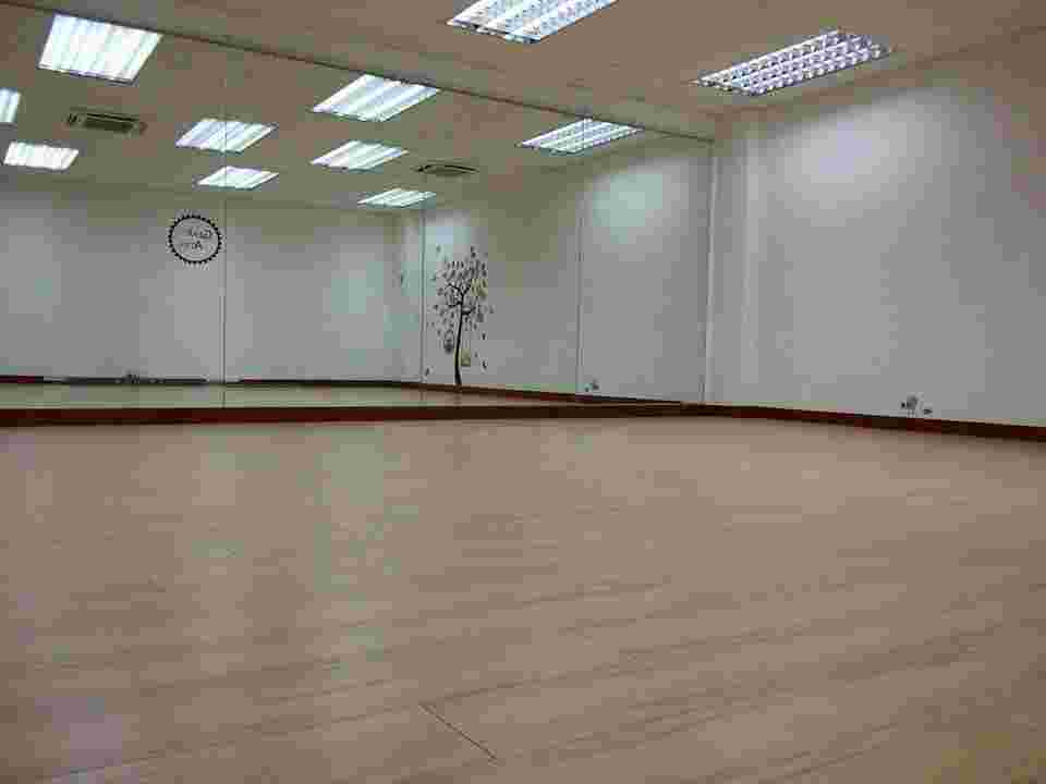 , Gear Attic Dance House - San Po Kong