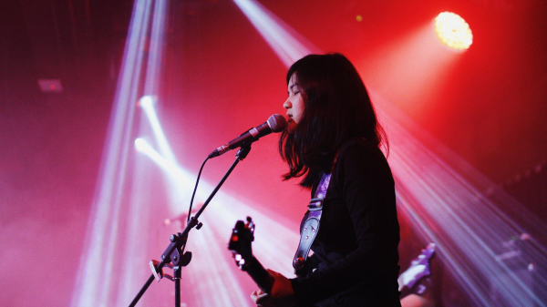 MoM Livehouse gallery image