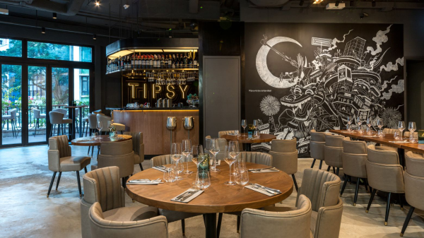 Tipsy Restaurant & Bar gallery image